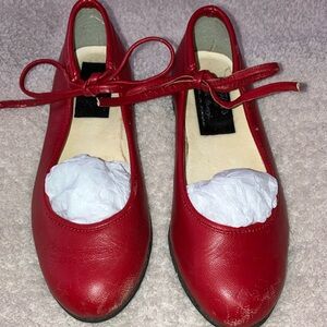 Red Leather Vintage Toddler Shoes size toddler 9.5.  All leather w/ leather ties